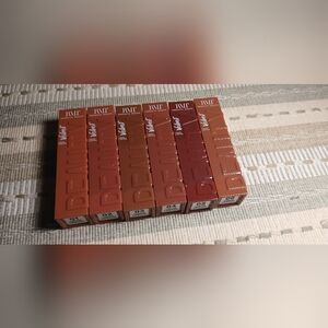 Romantic Beauty: Velvet Liquid Lipstick Bundle (6 tubes)